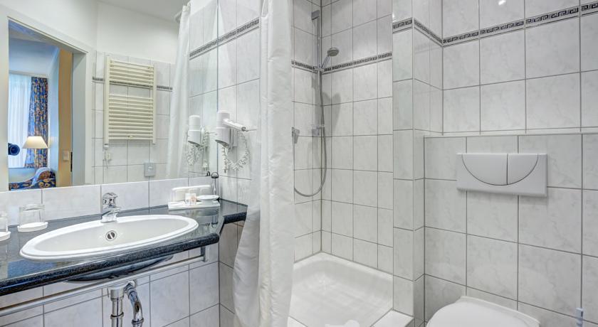 Haus Seeblick Hotel Garni & Ferienwohnungen Zinnowitz Cameră foto